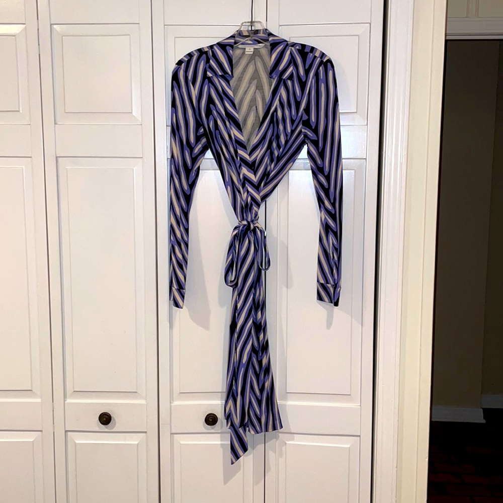 DVF New Jeanne II long sleeve wrap dress size 10